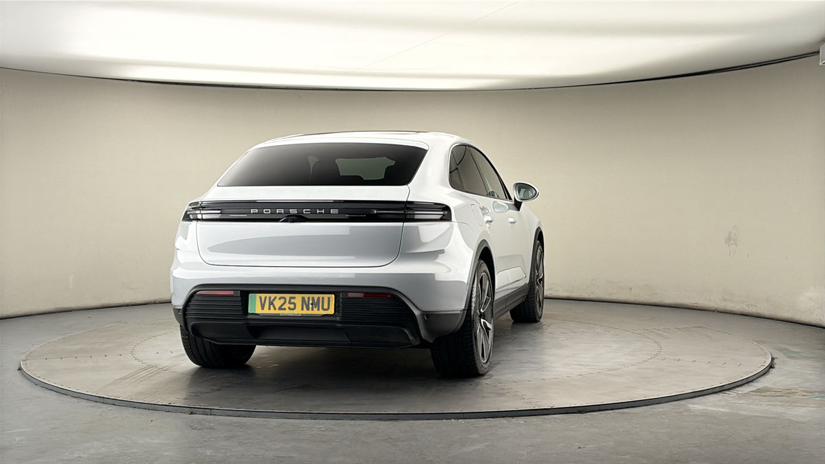 Used Porsche Macan 2025 for sale - 78111608: Photo 43