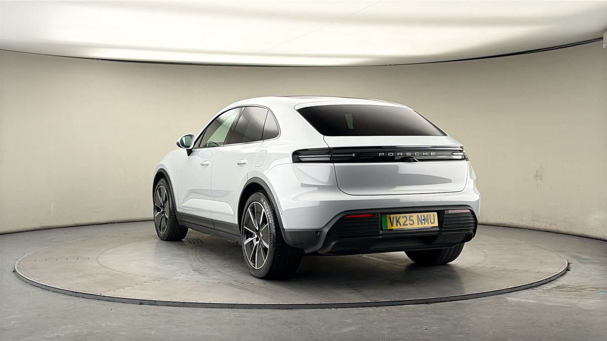 Used Porsche Macan 2025 for sale - 78111608: Photo 45