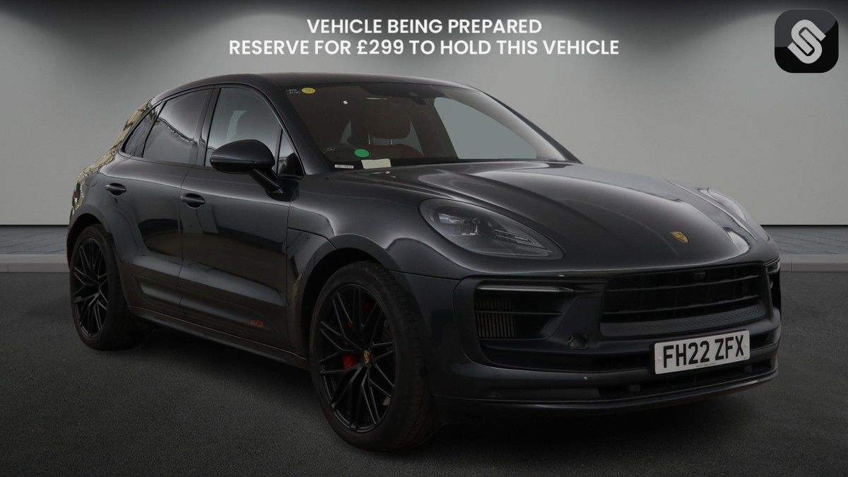Used Porsche Macan 2022 for sale - 76418110: Photo 1