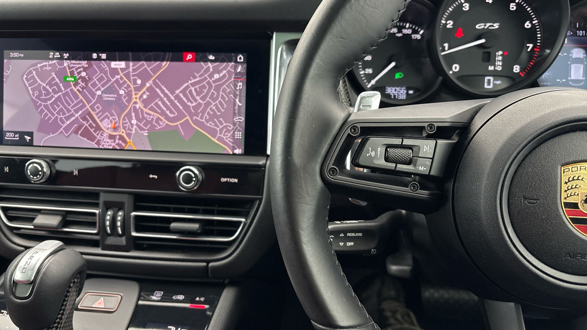 Used Porsche Macan 2022 for sale - 76418110: Photo 13