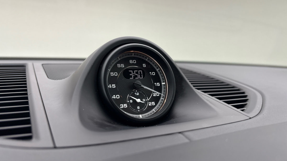 Used Porsche Macan 2022 for sale - 76418110: Photo 25