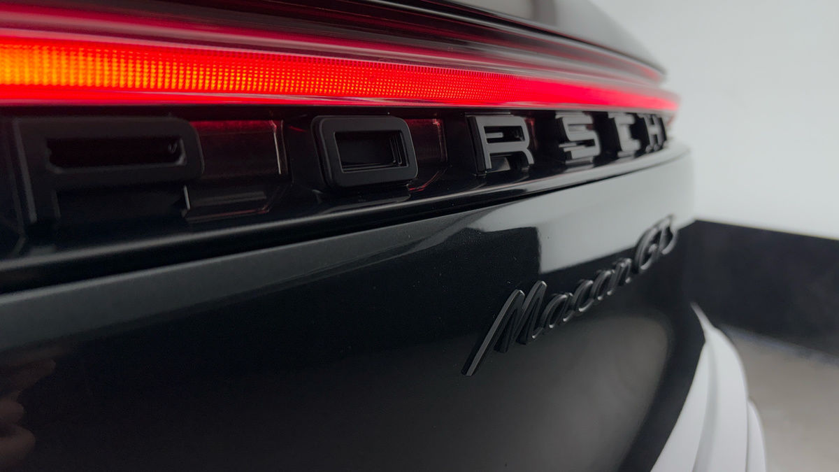 Used Porsche Macan 2022 for sale - 76418110: Photo 27