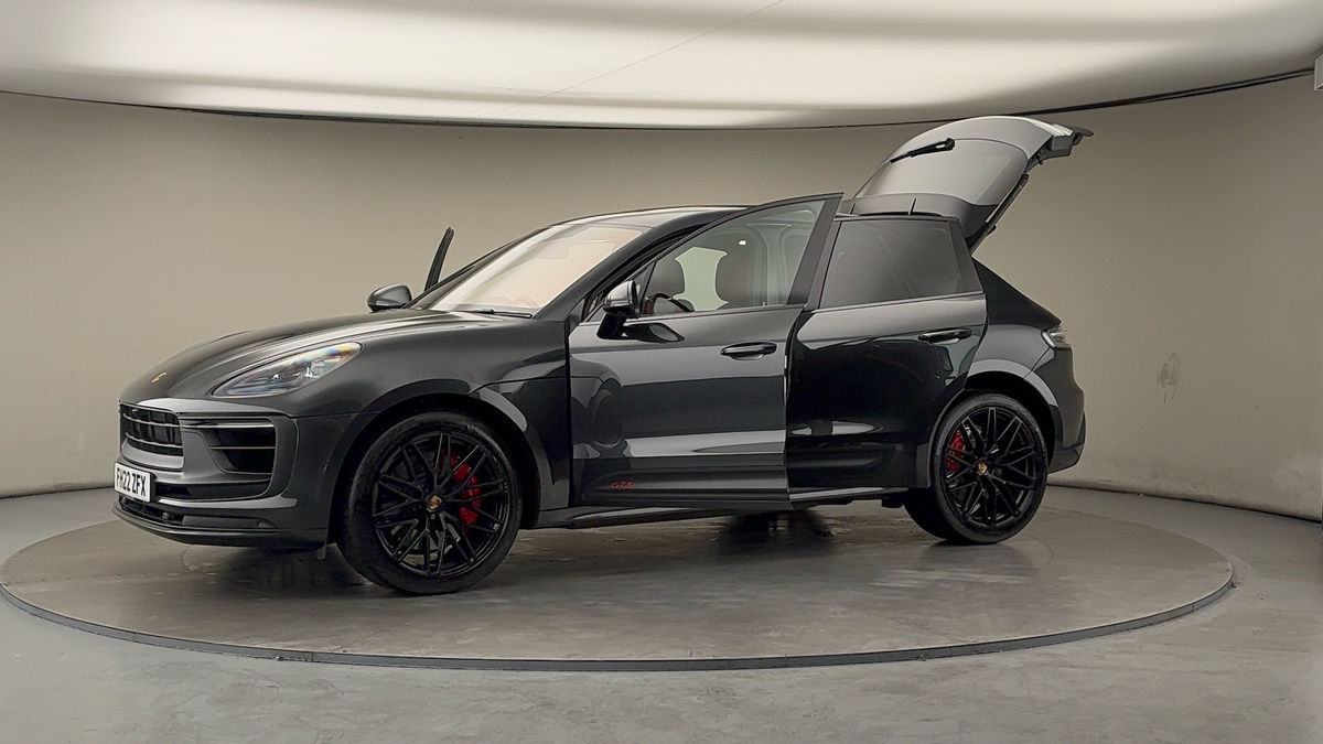 Used Porsche Macan 2022 for sale - 76418110: Photo 51