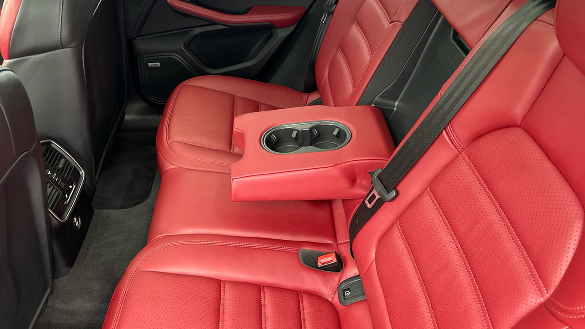 Used Porsche Macan 2022 for sale - 76418110: Photo 9