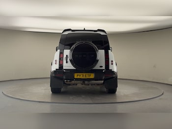 Used Land Rover Defender 2022 for sale - 78412933: Photo