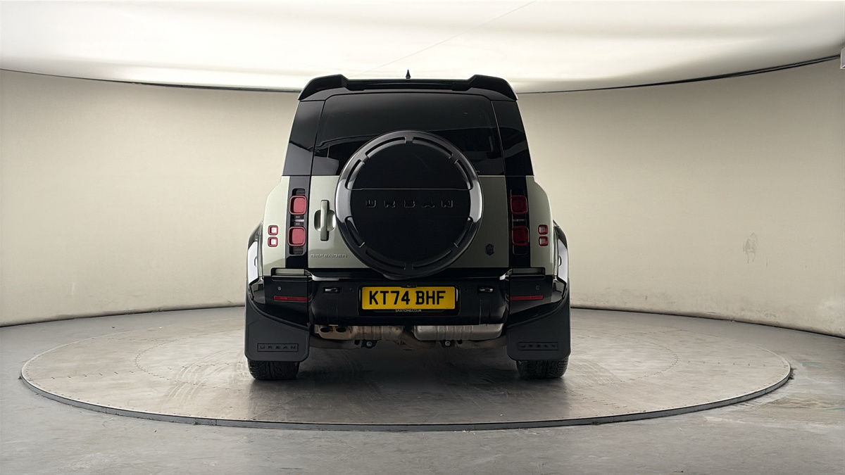 Used Land Rover Defender 2024 for sale - 78182379: Photo 4