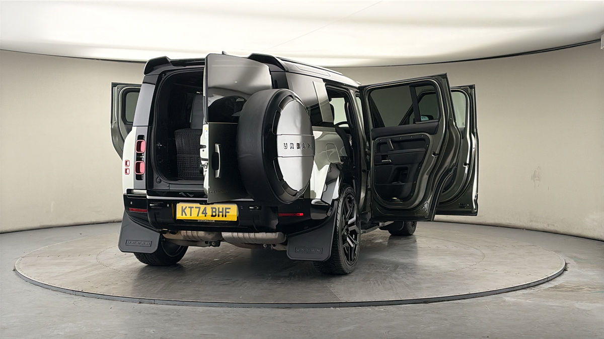 Used Land Rover Defender 2024 for sale - 78182379: Photo 62