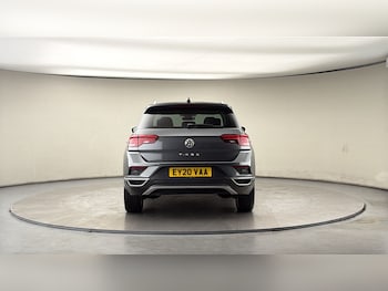 Used Volkswagen T-Roc 2020 for sale - 78242207: Photo