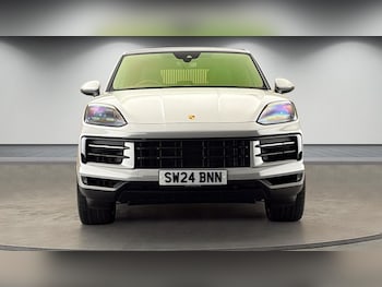 Used Porsche Cayenne 2024 for sale - 78769691: Photo