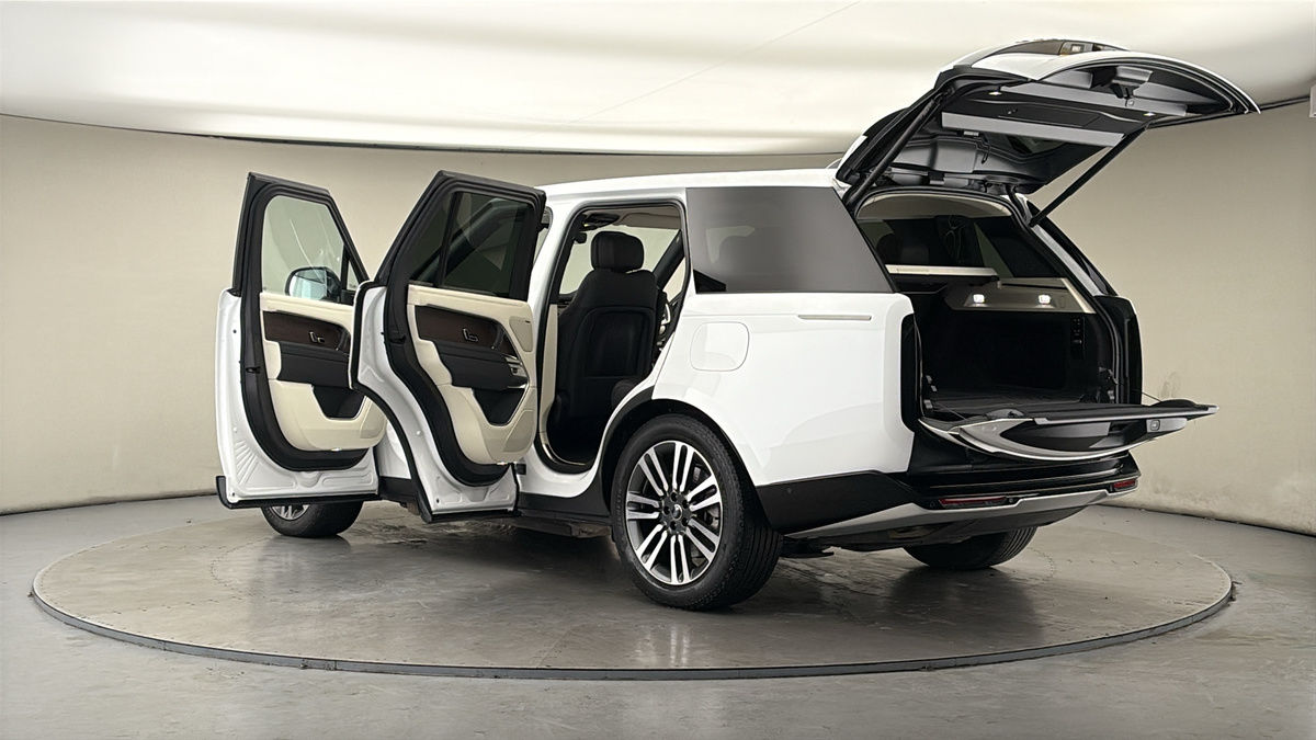 Used Land Rover Range Rover 2023 for sale - 77921042: Photo 44