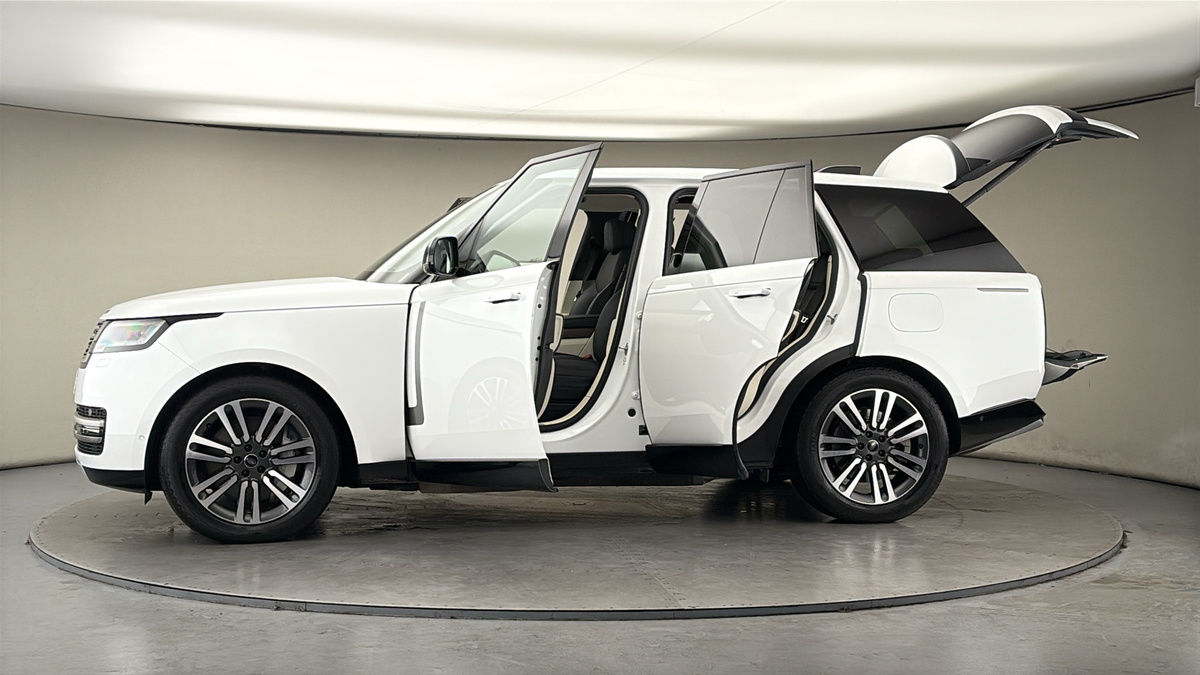 Used Land Rover Range Rover 2023 for sale - 77921042: Photo 48