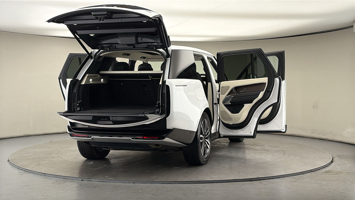 Used Land Rover Range Rover 2023 for sale - 77921042: Photo 60