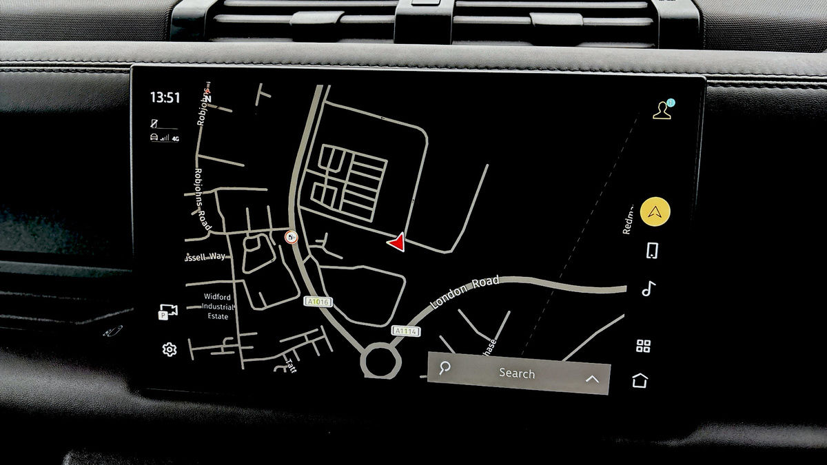 Used Land Rover Defender 110 2023 for sale - 76605403: Photo 40