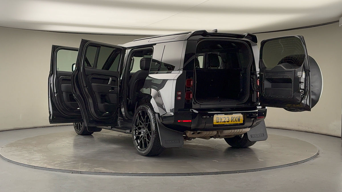 Used Land Rover Defender 110 2023 for sale - 76605403: Photo 51