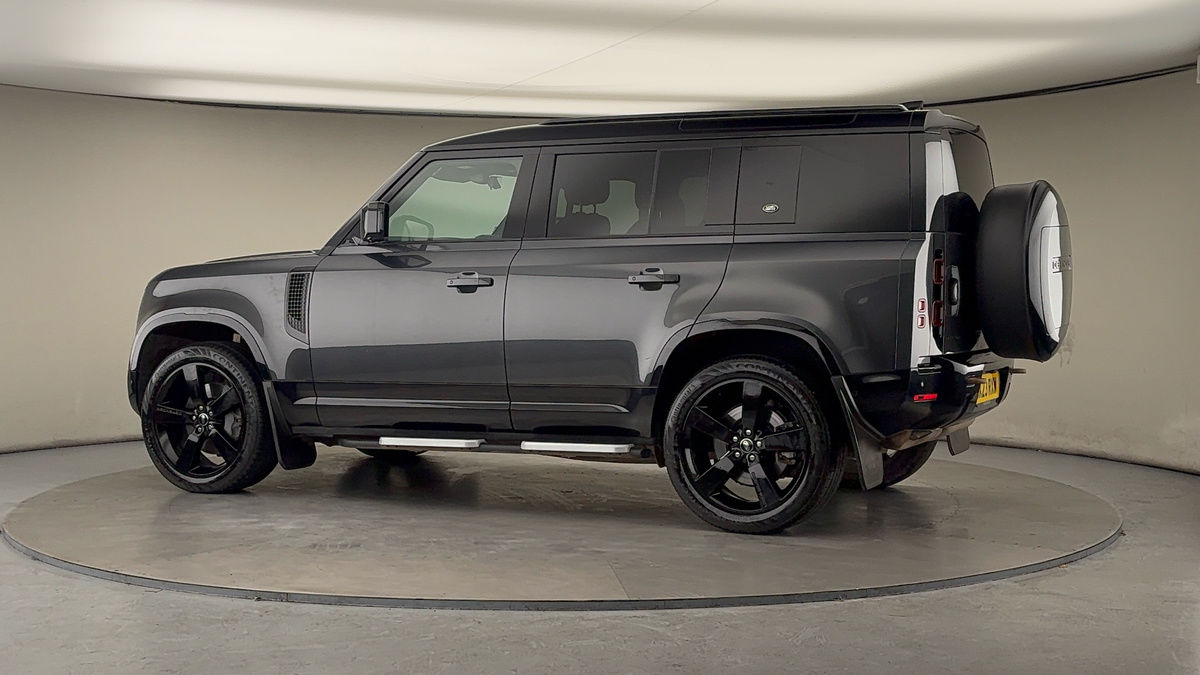 Used Land Rover Defender 110 2023 for sale - 76605403: Photo 61