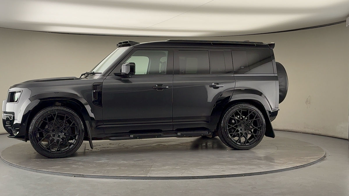 Used Land Rover Defender 110 2023 for sale - 76605403: Photo 71