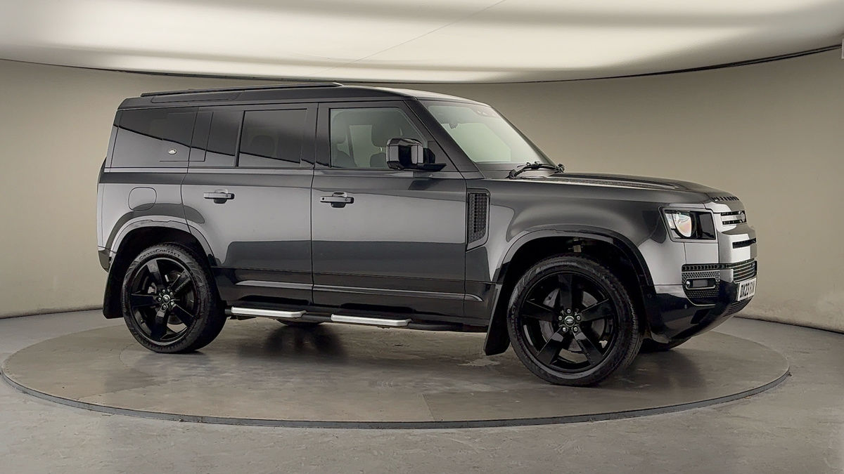 Used Land Rover Defender 110 2023 for sale - 76605403: Photo 76