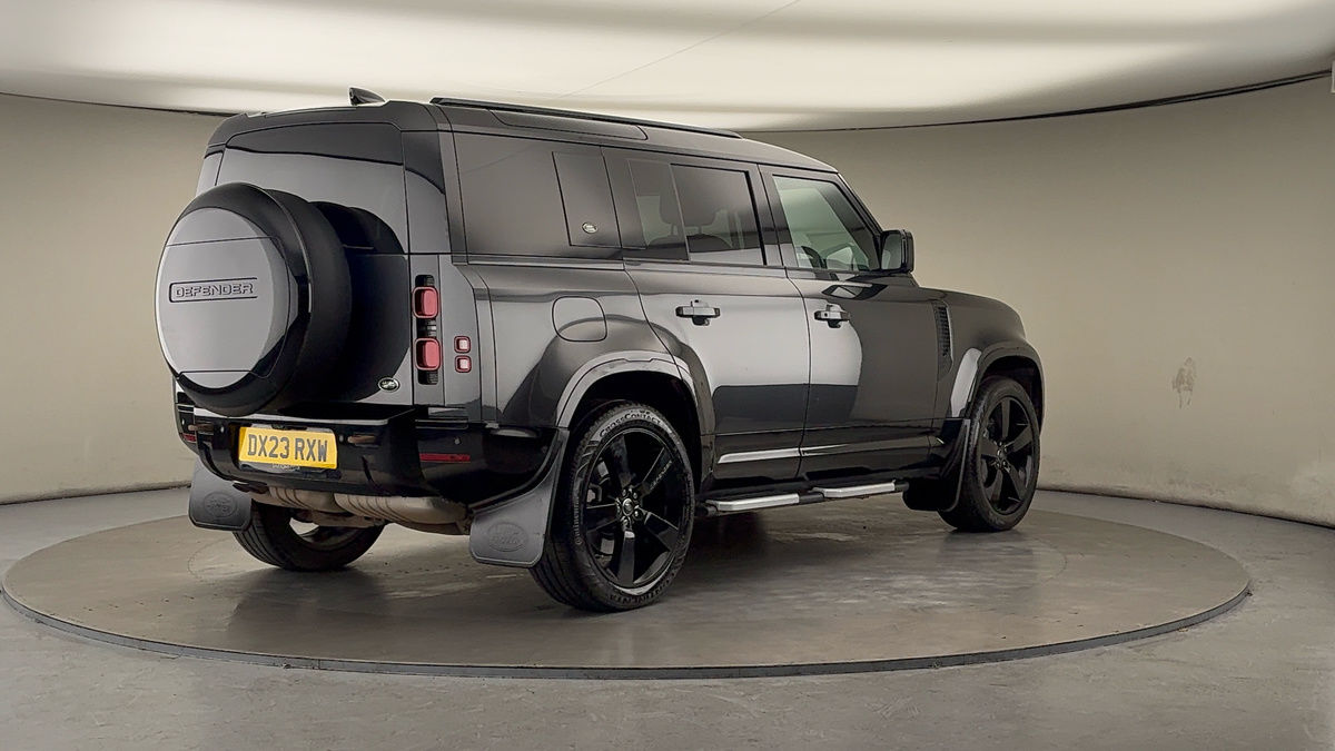 Used Land Rover Defender 110 2023 for sale - 76605403: Photo 84