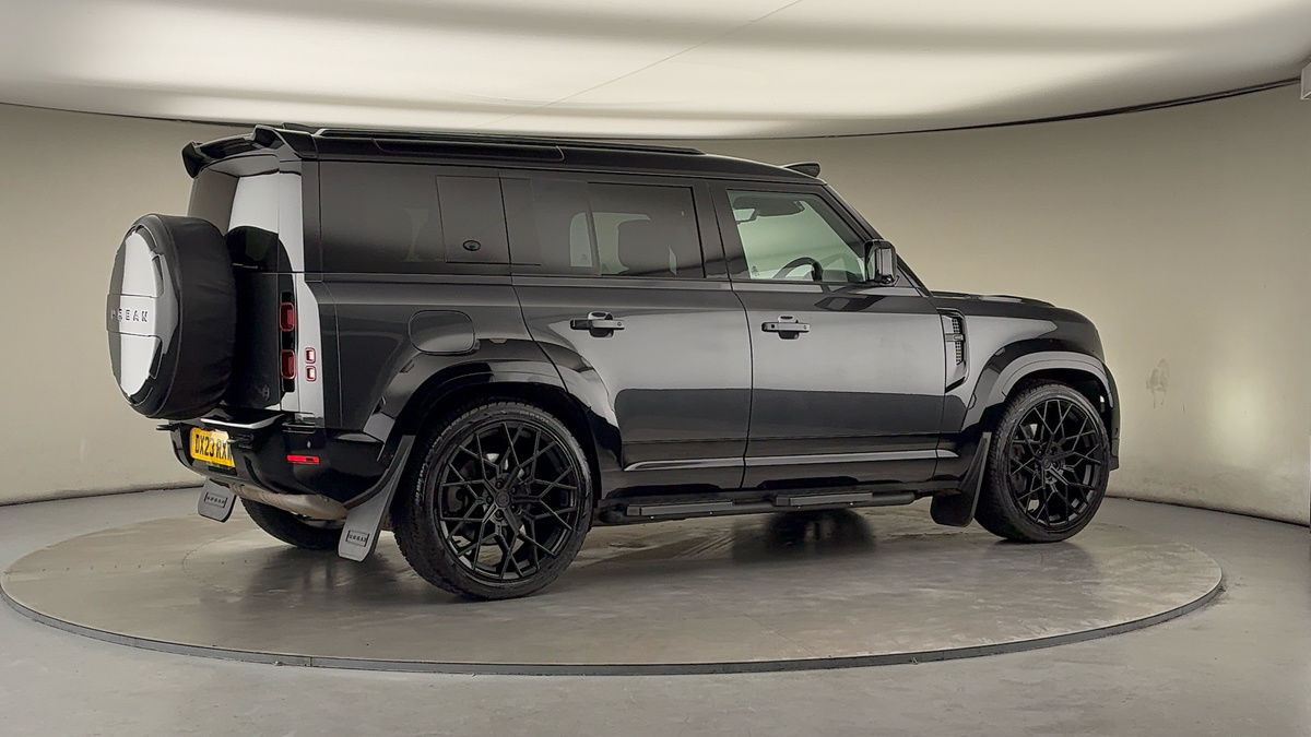 Used Land Rover Defender 110 2023 for sale - 76605403: Photo 91