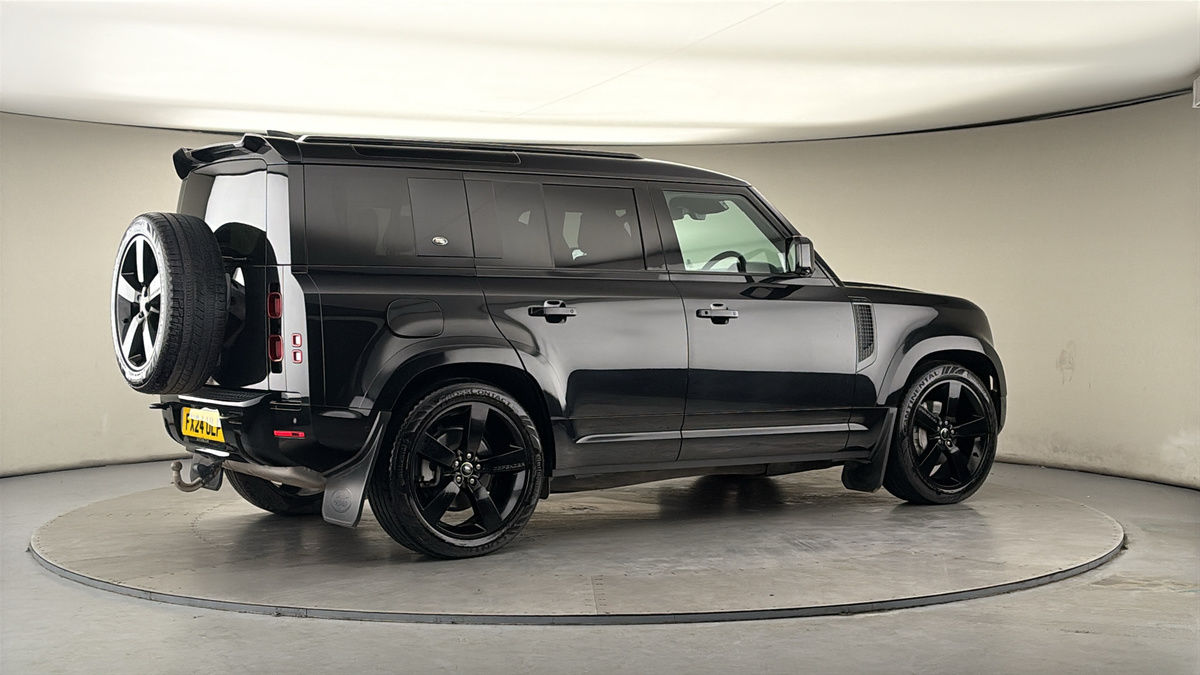 Used Land Rover Defender 110 2024 for sale - 77880784: Photo 42