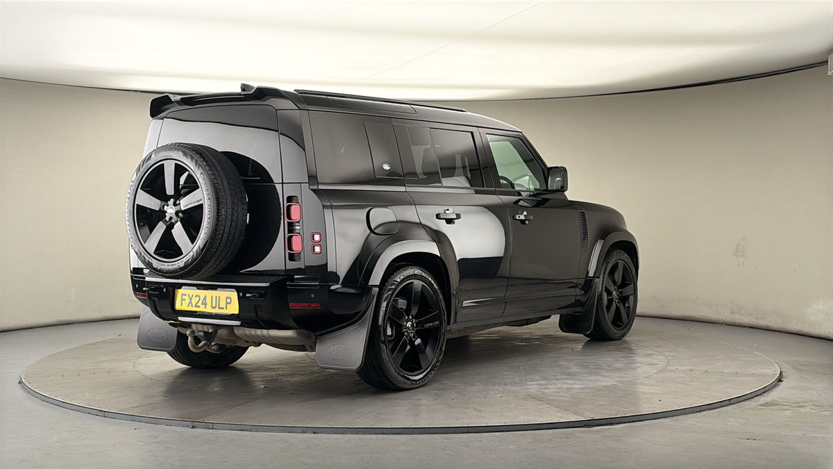 Used Land Rover Defender 110 2024 for sale - 77880784: Photo 43