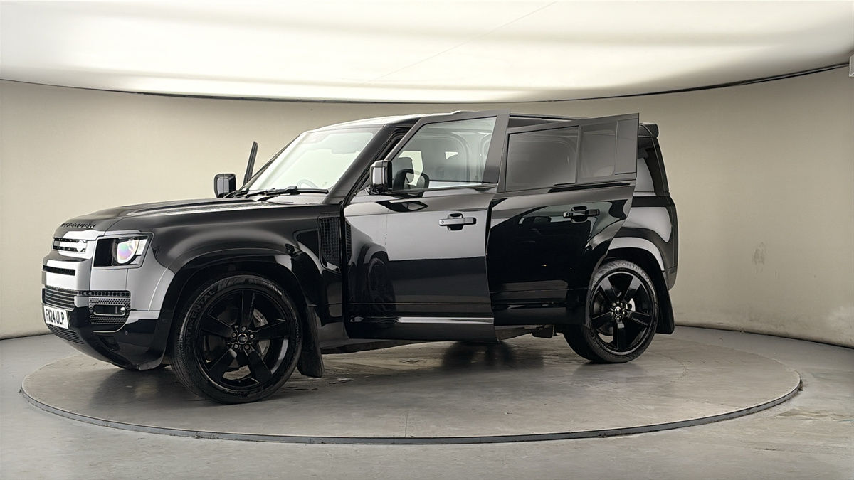 Used Land Rover Defender 110 2024 for sale - 77880784: Photo 52