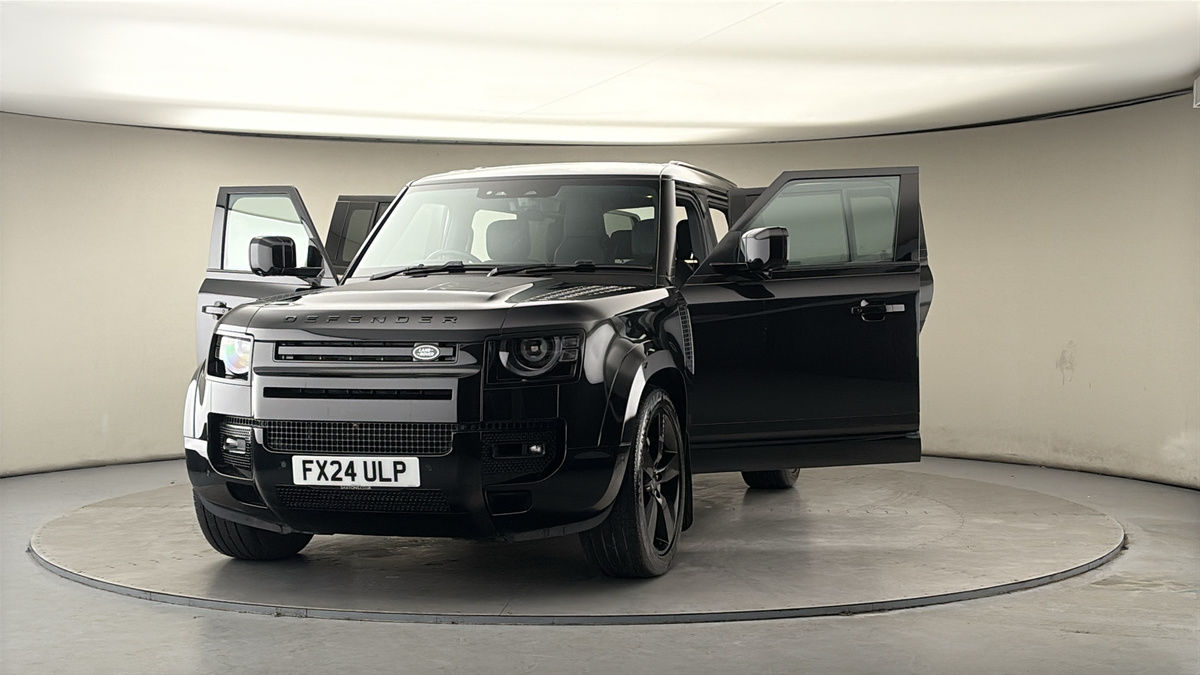 Used Land Rover Defender 110 2024 for sale - 77880784: Photo 54