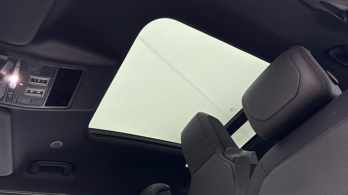 Used Land Rover Defender 110 2024 for sale - 77880784: Photo 6