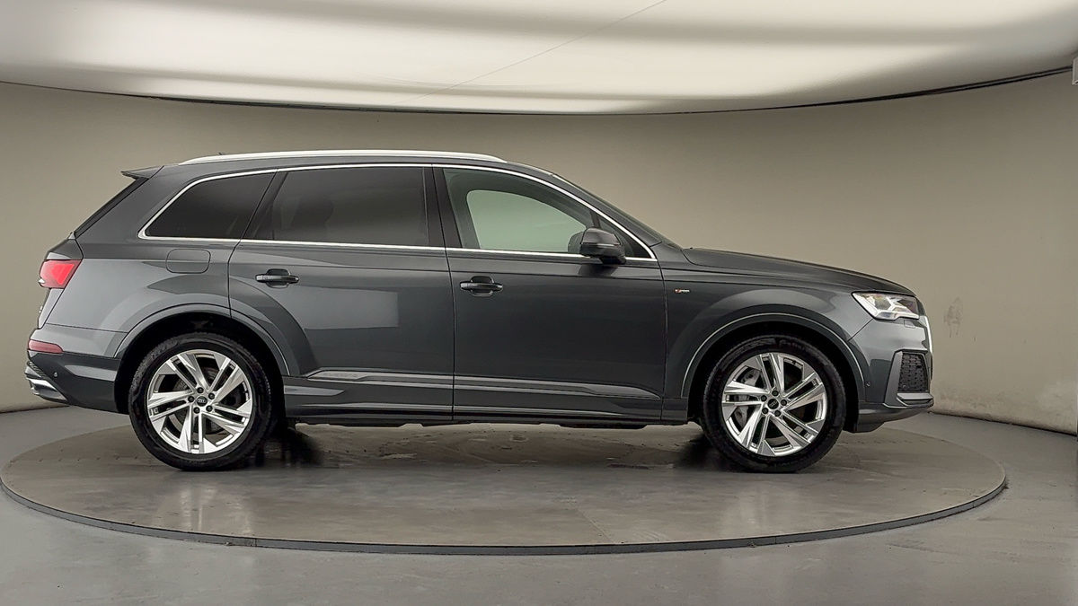 Used Audi Q7 2022 for sale - 76924140: Photo 16