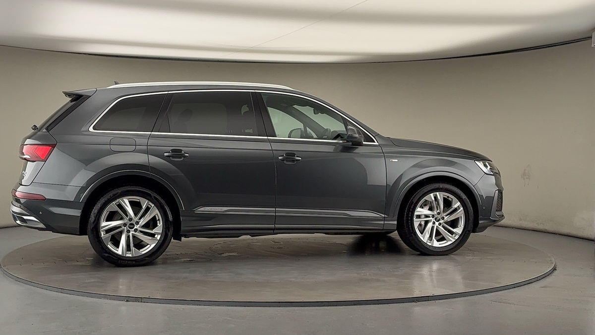 Used Audi Q7 2022 for sale - 76924140: Photo 37