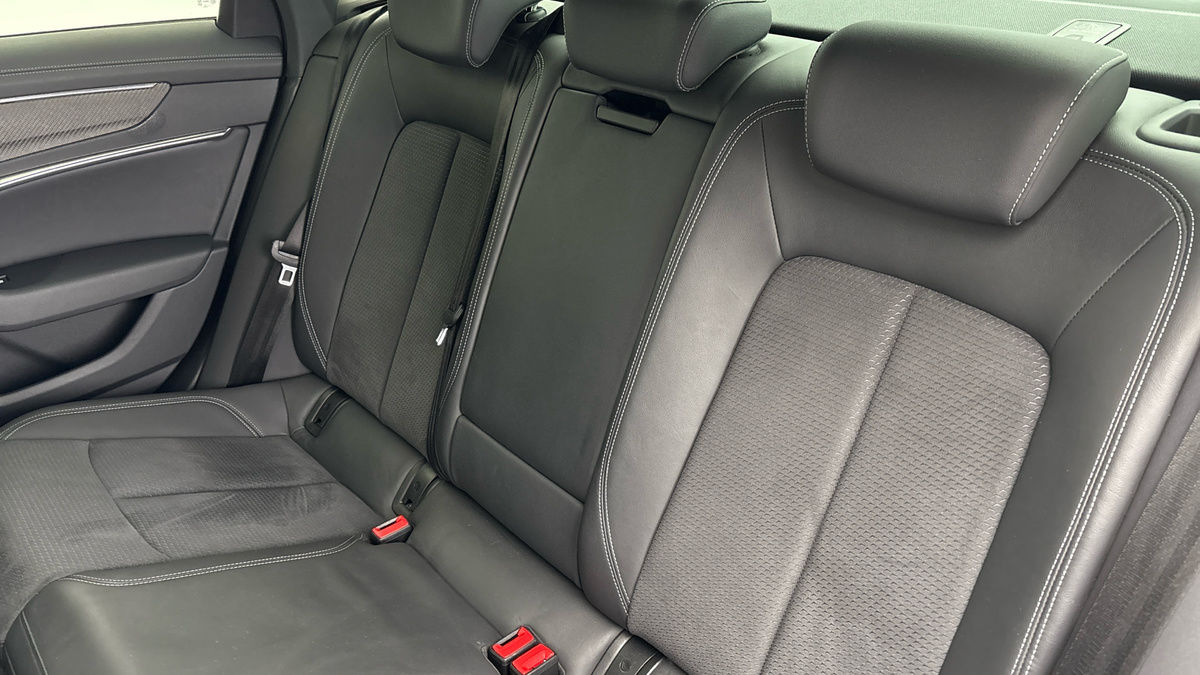 Used Audi A6 Saloon 2022 for sale - 76133214: Photo 8