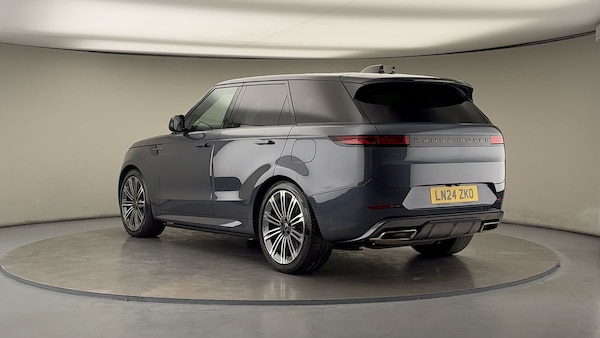 Used Land Rover Range Rover Sport 2024 for sale - 76010590: Photo 2