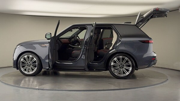 Used Land Rover Range Rover Sport 2024 for sale - 76010590: Photo 46