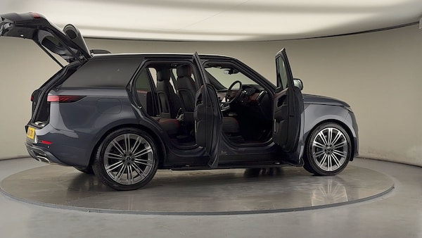 Used Land Rover Range Rover Sport 2024 for sale - 76010590: Photo 57