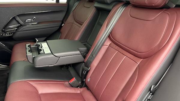 Used Land Rover Range Rover Sport 2024 for sale - 76010590: Photo 9