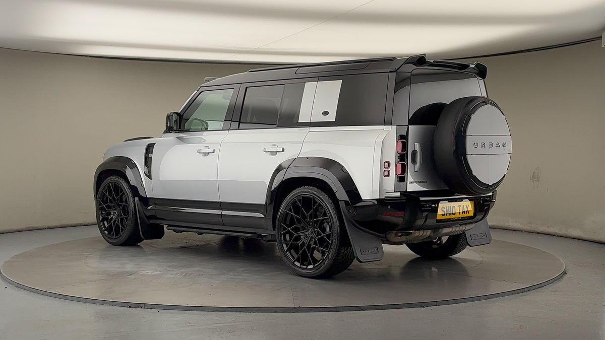 Used Land Rover Defender 110 2023 for sale - 75833405: Photo 32