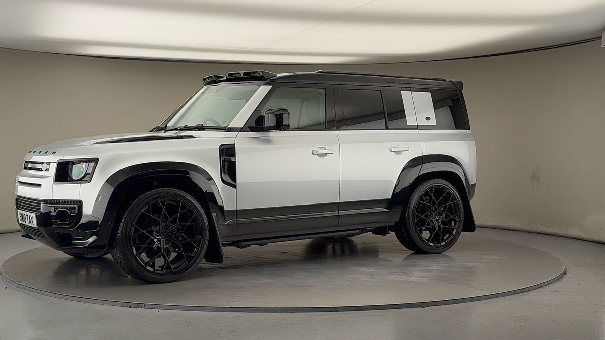 Used Land Rover Defender 110 2023 for sale - 75833405: Photo 36