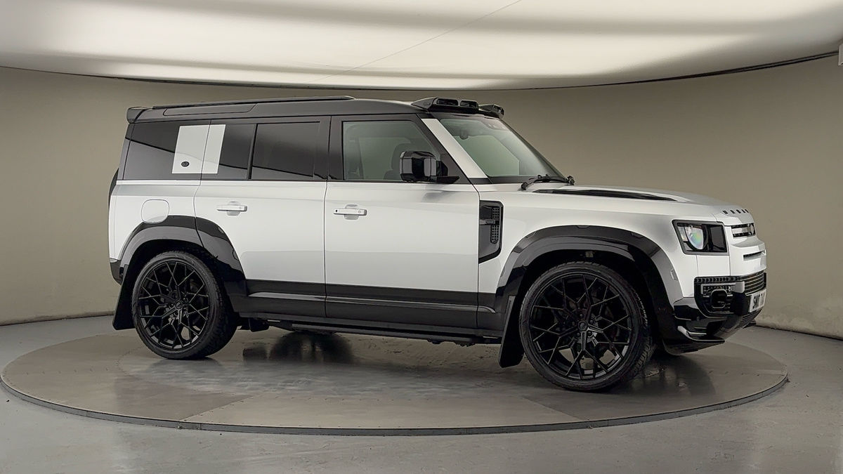 Used Land Rover Defender 110 2023 for sale - 75833405: Photo 42