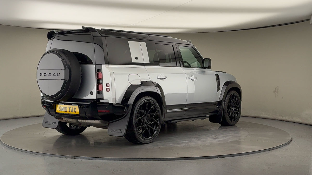 Used Land Rover Defender 110 2023 for sale - 75833405: Photo 46