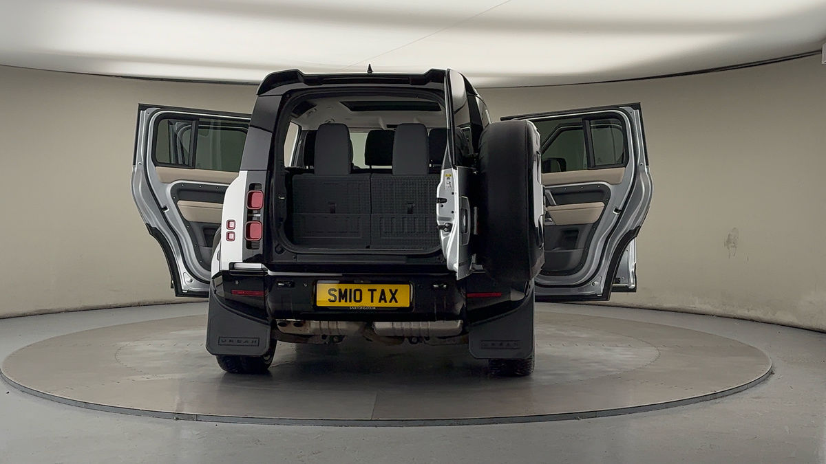 Used Land Rover Defender 110 2023 for sale - 75833405: Photo 67