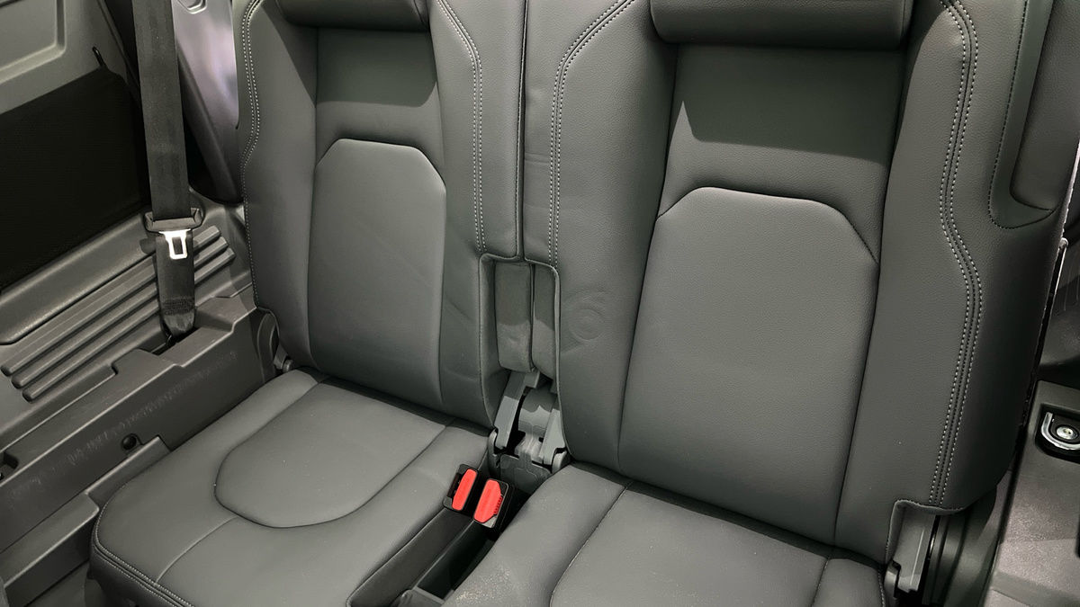 Used Land Rover Defender 110 2023 for sale - 75833405: Photo 7