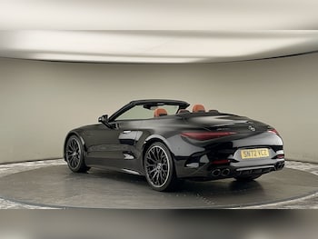 Used Mercedes-Benz SL 2023 for sale - 75729967: Photo