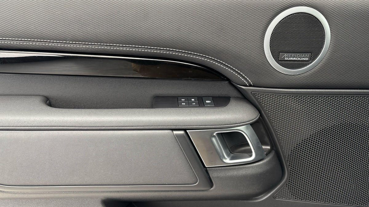 Used Land Rover Discovery 2021 for sale - 76407261: Photo 19