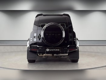 Used Land Rover Defender 110 2026 for sale - 78851721: Photo