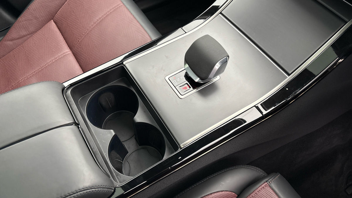 Used Land Rover Range Rover Velar 2023 for sale - 77437963: Photo 18