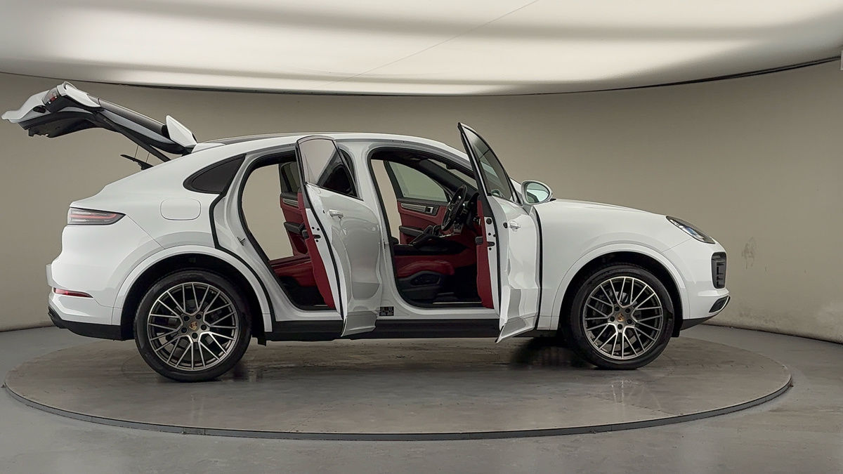 Used Porsche Cayenne 2022 for sale - 77118321: Photo 59