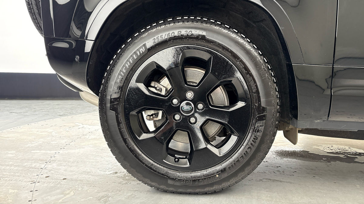 Used Land Rover Defender 90 2025 for sale - 77880805: Photo 10