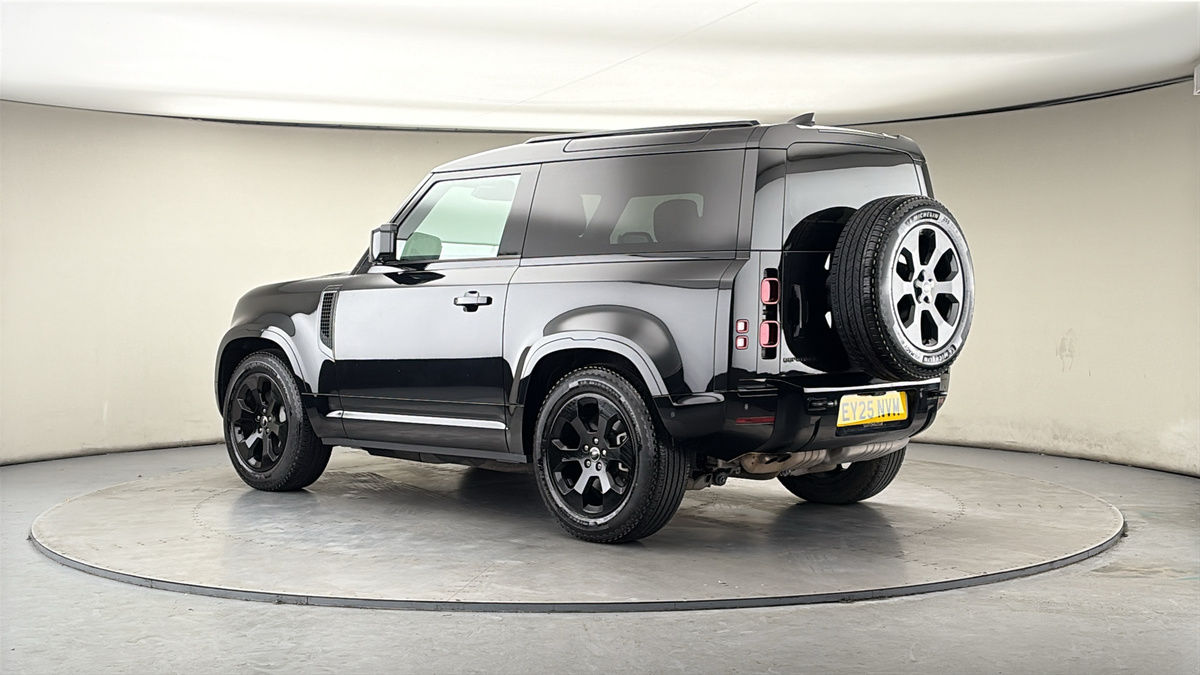 Used Land Rover Defender 90 2025 for sale - 77880805: Photo 26