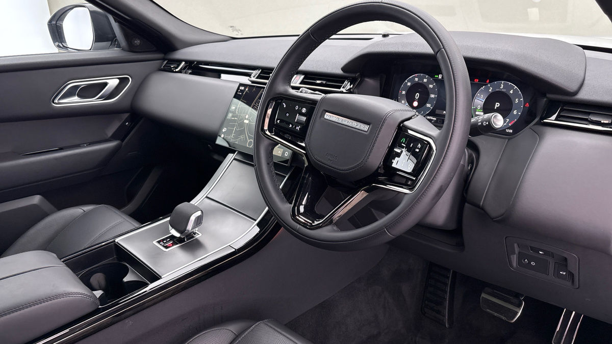 Used Land Rover Range Rover Velar 2024 for sale - 77465447: Photo 5