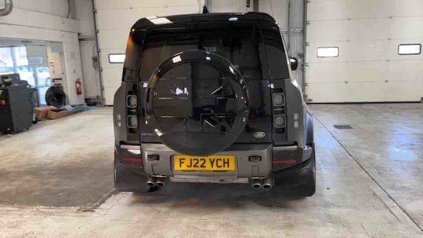 Used Land Rover Defender 110 2022 for sale - 75803177: Photo 30
